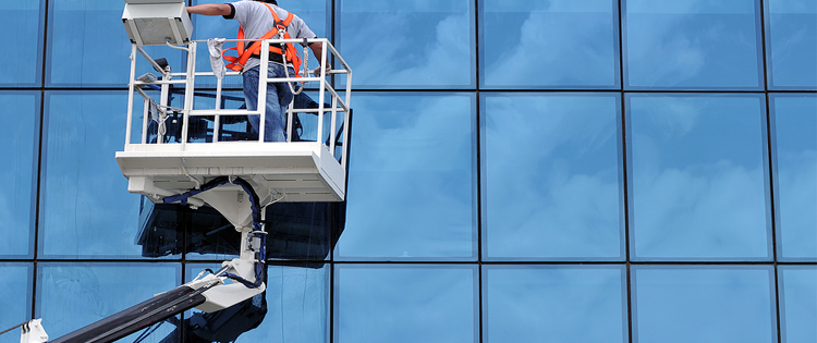 Benefits of professional window cleaning services in Dubai